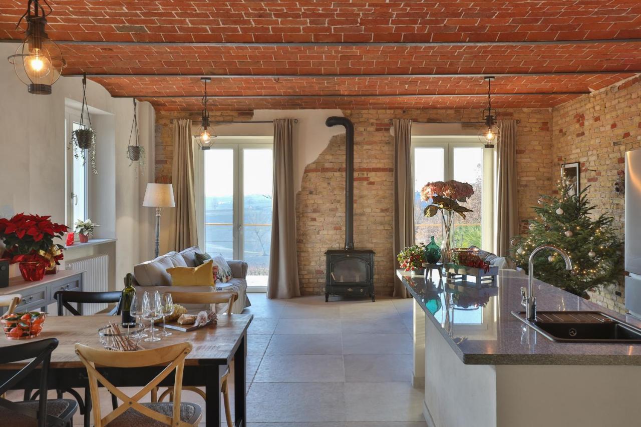 Nº18 A Private Country Hideaway In Monferrato Villa Alfiano Natta Exterior photo