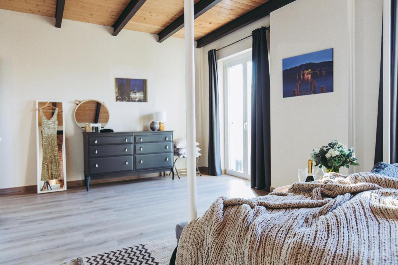 Nº18 A Private Country Hideaway In Monferrato Villa Alfiano Natta Exterior photo