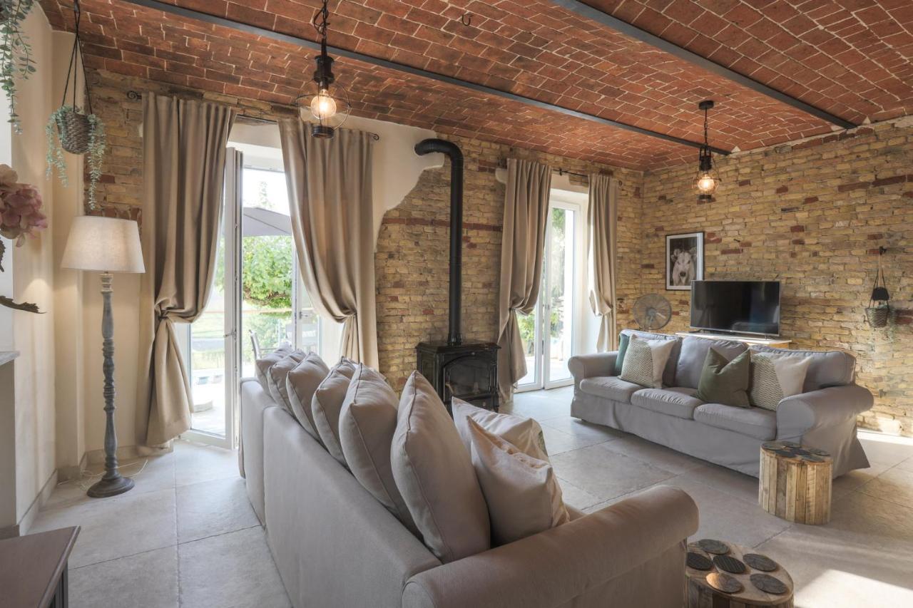 Nº18 A Private Country Hideaway In Monferrato Villa Alfiano Natta Exterior photo