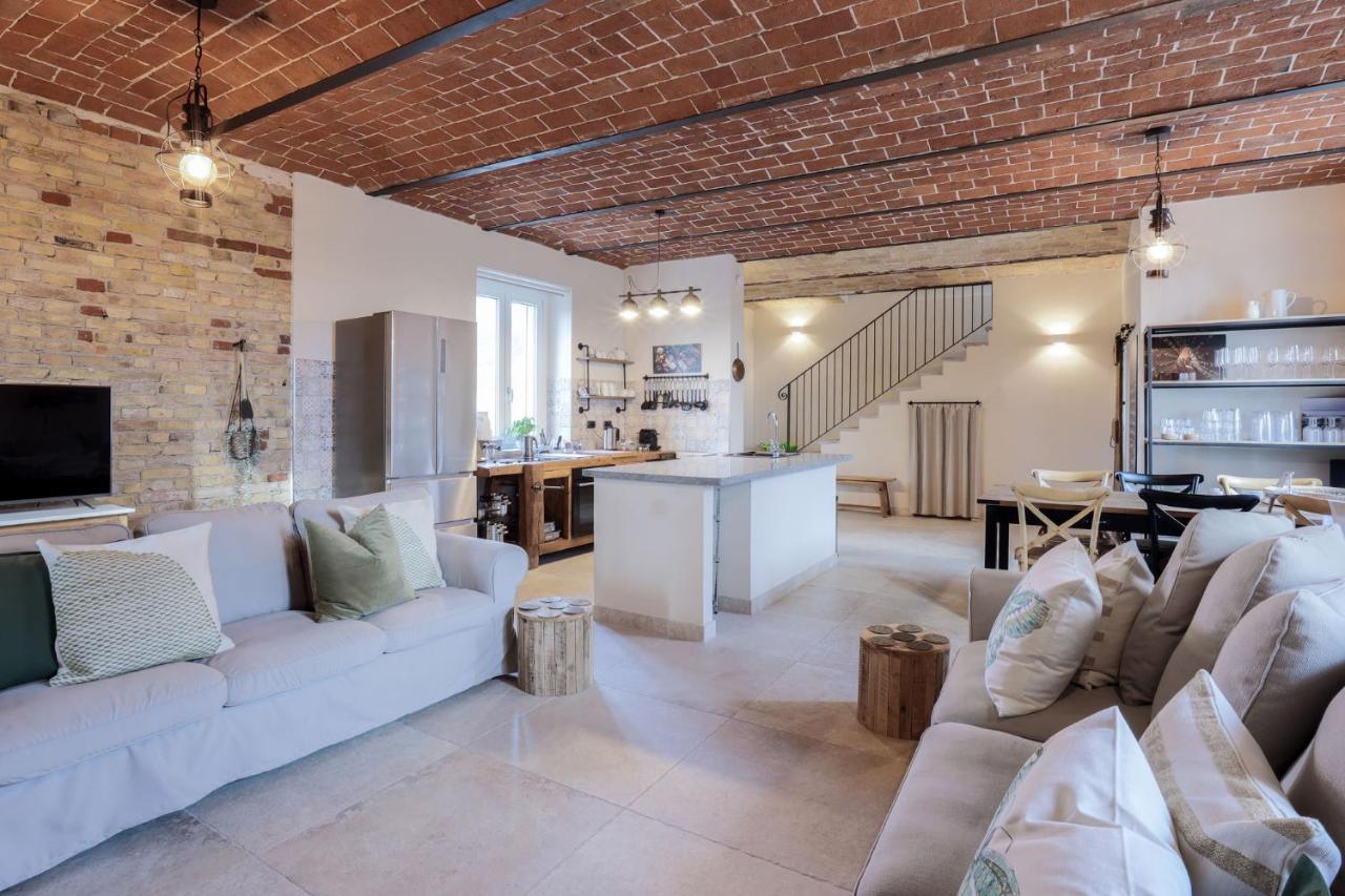 Nº18 A Private Country Hideaway In Monferrato Villa Alfiano Natta Exterior photo